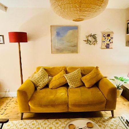 Northdene Cottage - Cosy Old Fisherman'S Cottage Two Mins From Sea - Free Parking - Wood Burning Stove - Roll Top Bath - Dog Friendly เดล ภายนอก รูปภาพ