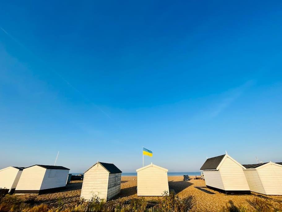 Northdene Cottage - Cosy Old Fisherman'S Cottage Two Mins From Sea - Free Parking - Wood Burning Stove - Roll Top Bath - Dog Friendly เดล ภายนอก รูปภาพ